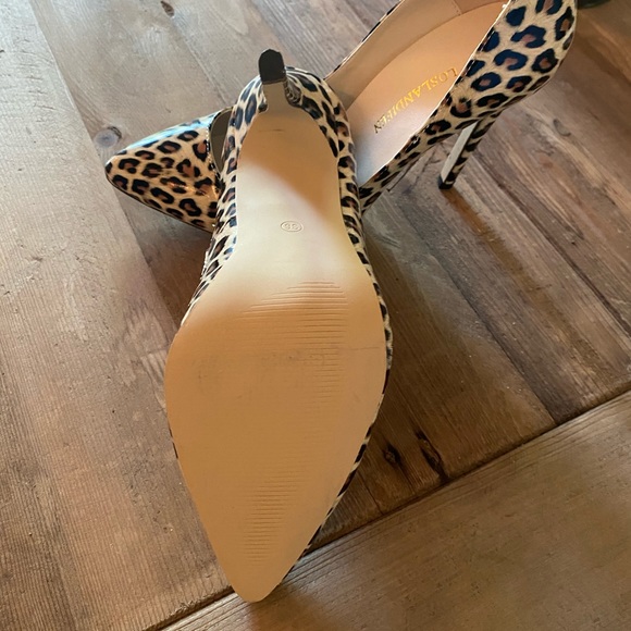 Leopard Print Heels - Picture 5 of 8
